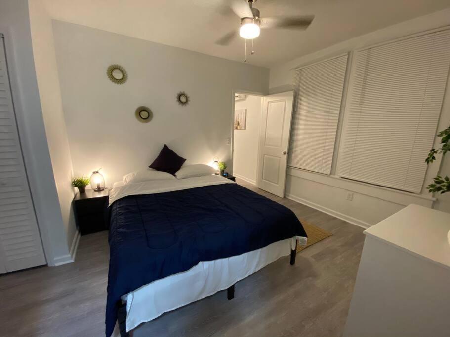 Cozy Studio Bungalow Steps To Armature Works Tampa Exterior foto