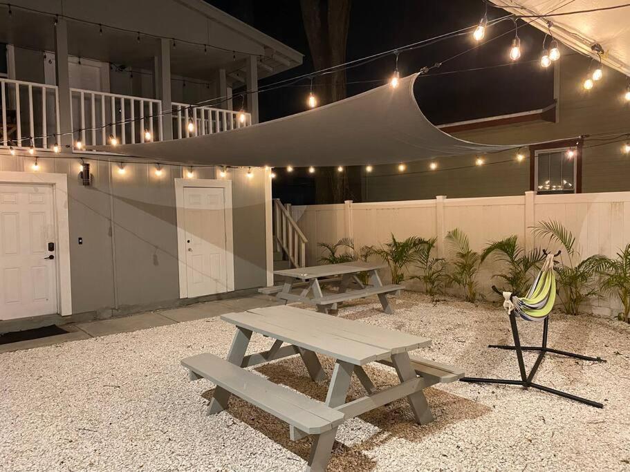 Cozy Studio Bungalow Steps To Armature Works Tampa Exterior foto